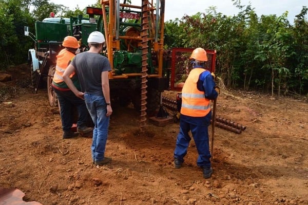 AMR revendique 430 millions de tonnes de ressources de bauxite sur son permis en Guinée. © www.amrbauxite.com